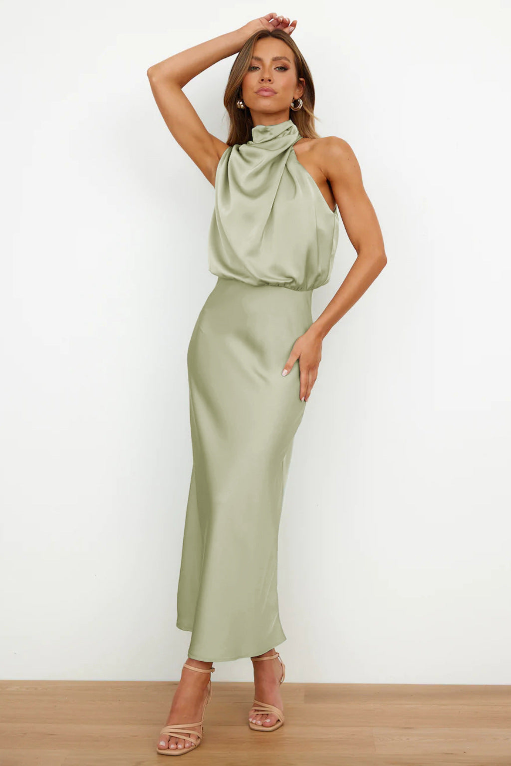 Brudgästklänning – Chic Satin Halter