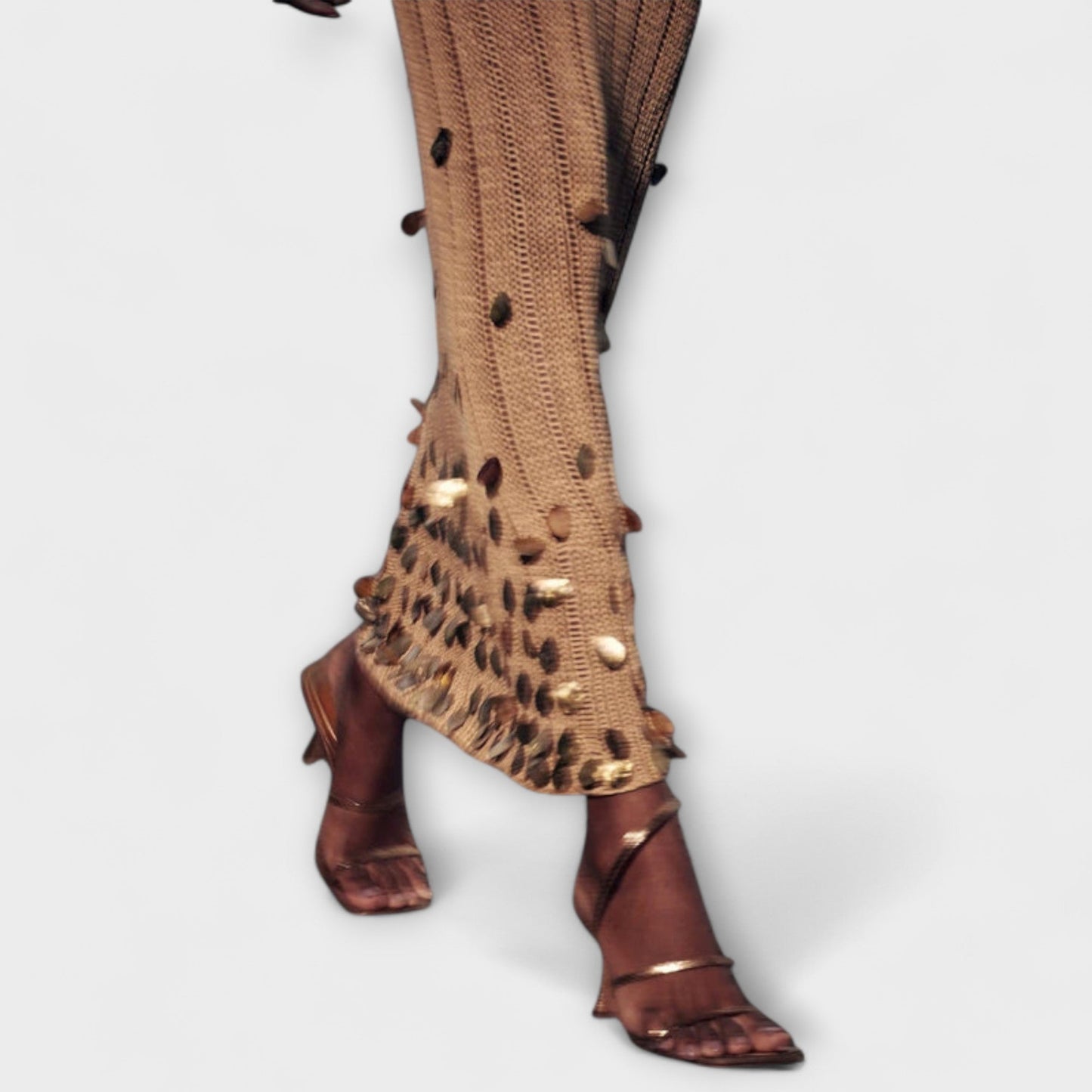 Kathleen Gold Stickad Maxi Klänning för Chic Evenemang