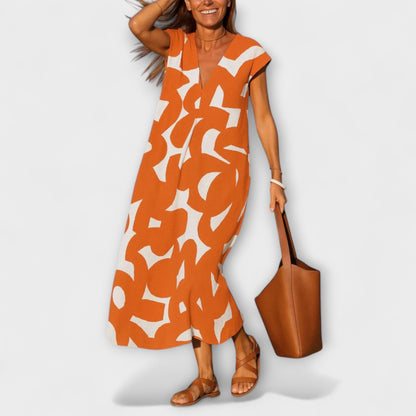 Linae – V-ringad klänning för alla tillfällen