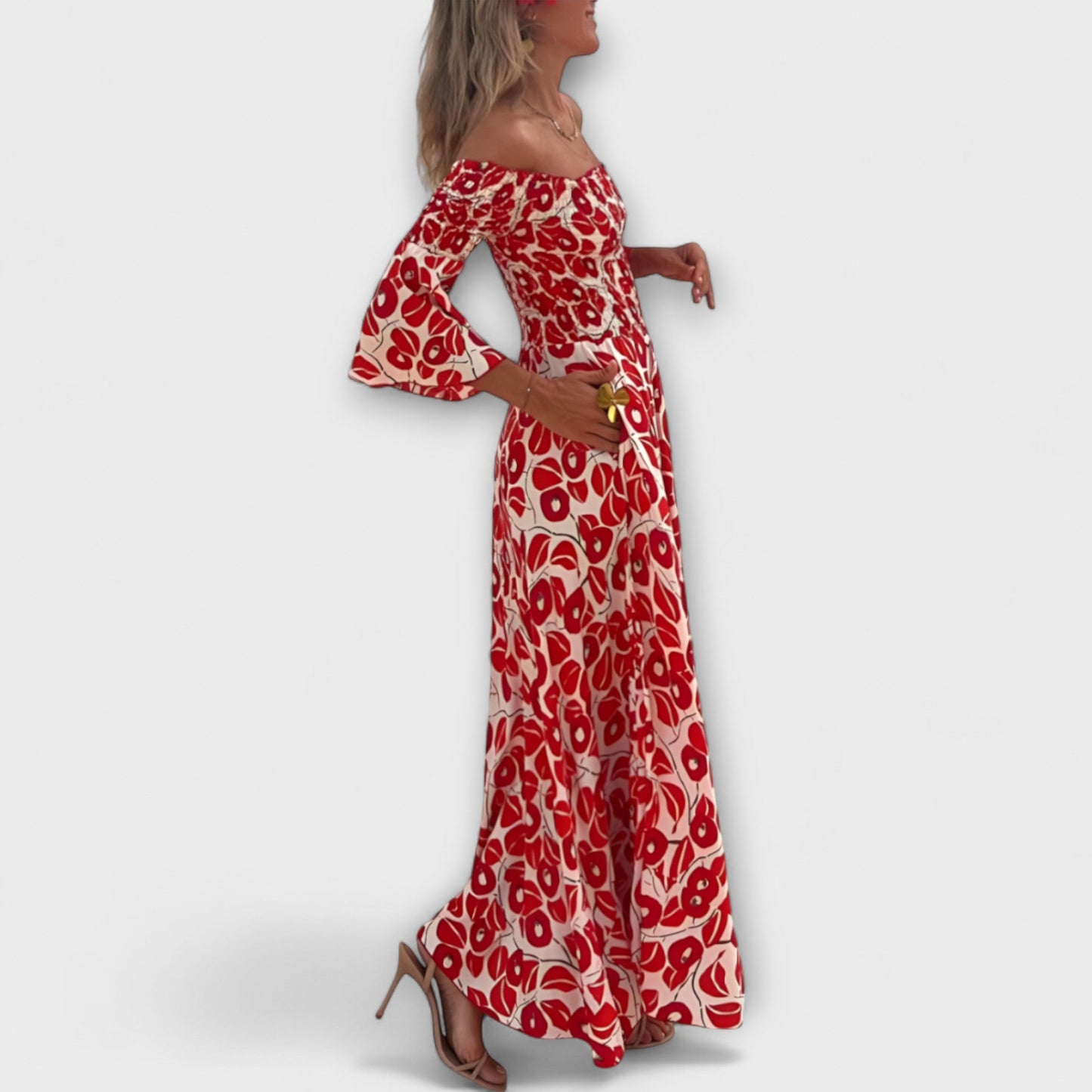 Havsinspirerad Off-Shoulder Klänning för Stranddagar