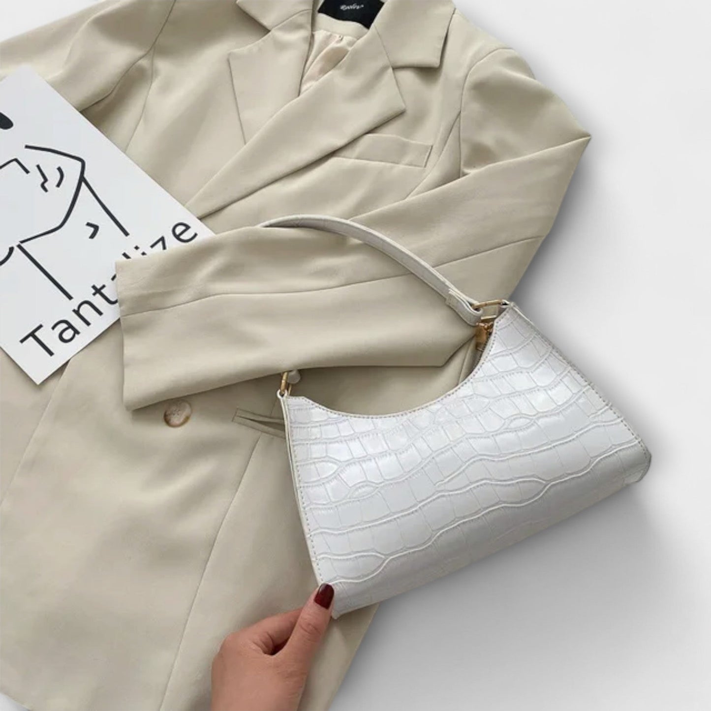 Olivia - Glansig Vegansk Läderhandväska för Stilsäkra Utflykter