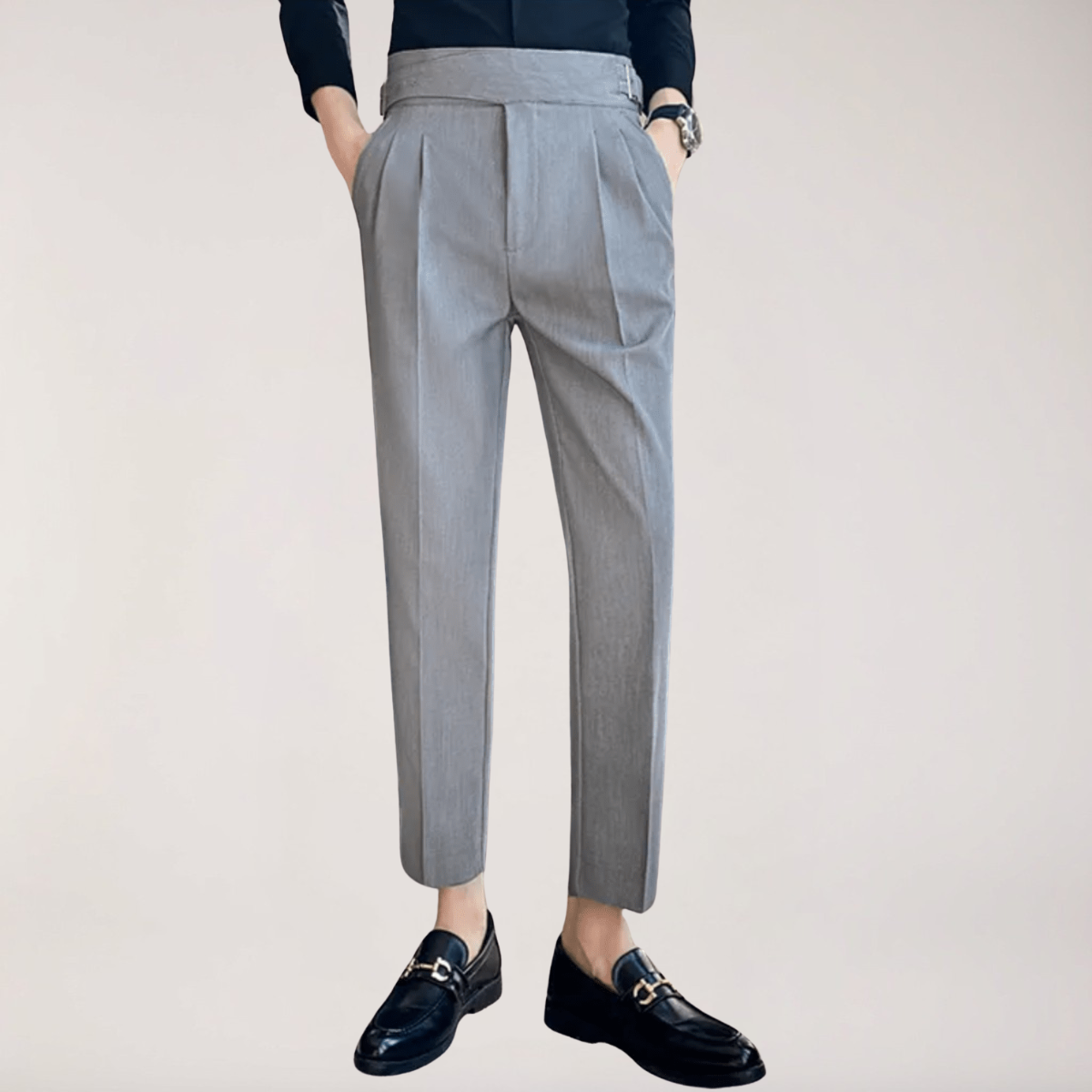 Herrformella högmidjade plisserade byxor för evenemang