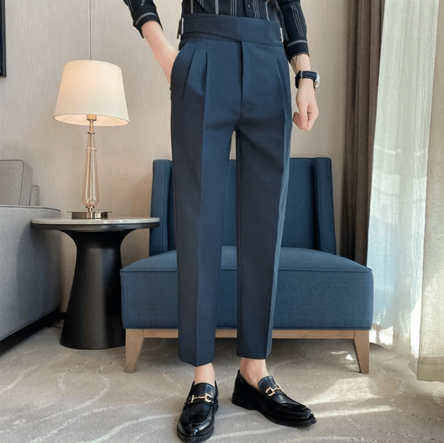 Herrformella högmidjade plisserade byxor för evenemang