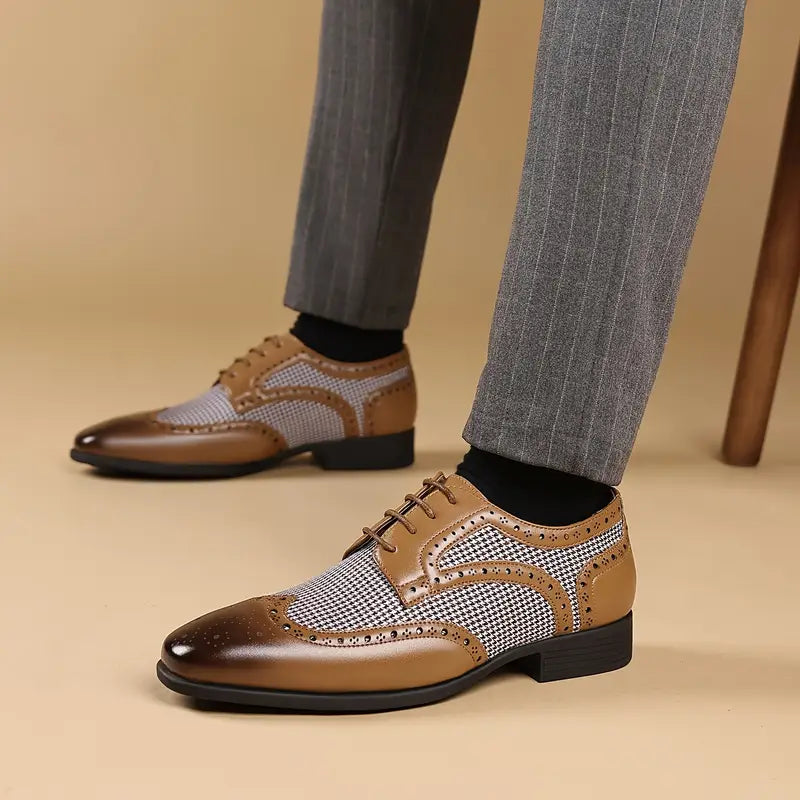 Herrars Snörda Brogue Oxford Skor för Formella och Smart Casual Tillfällen
