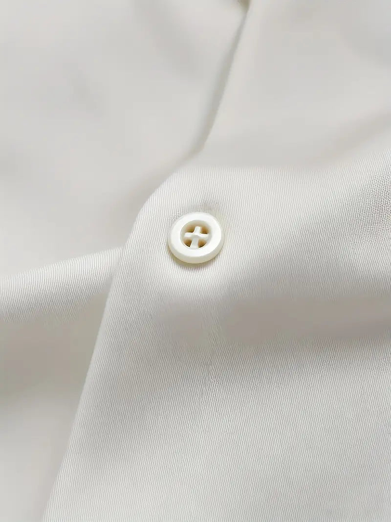 Herrslimfit vit skjorta för formella tillfällen