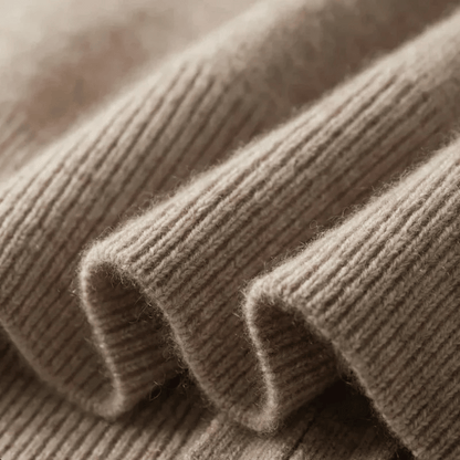 Herrstickad Cardigan: Stilfullt Lagerplagg för Alla Tillfällen