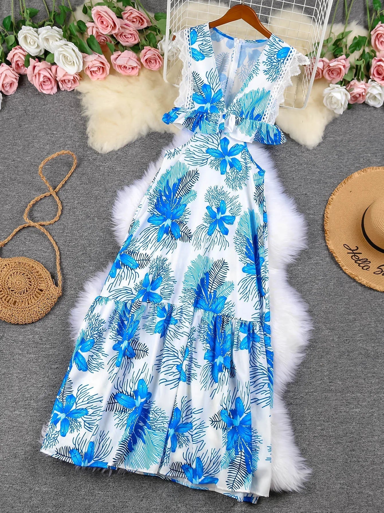 Trendigt ärmlöst spetsklänning för bröllopsgäster