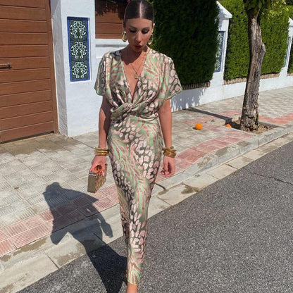 Brudgästklänning i Silke