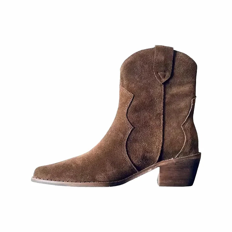 Chic Suede Western Boots för Stilsäkra Utflykter