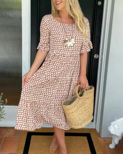 Zora Sable Korta Ärmar Midi Klänning för Alla Tillfällen