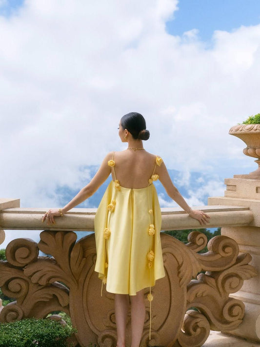 Blommönstrad Mini Klänning för Alla Tillfällen