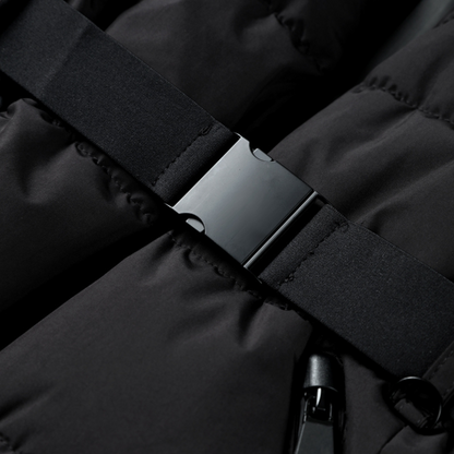 Kvinnors Svarta Isolerade Pufferjacka med Bälte - Idealisk för Utomhusbruk