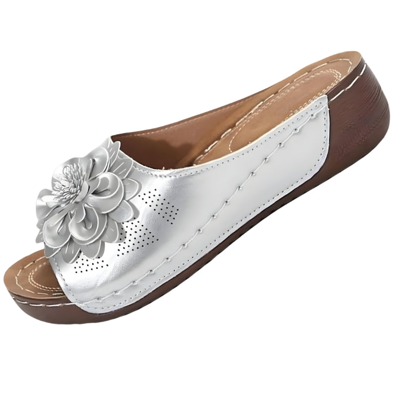 Blommig Accent Kvinnors Låga Kil Sandaler för Sommar Evenemang