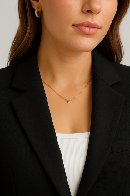 Stilig Svart Blazer för Damer - Snygg Passform för Arbete eller Evenemang