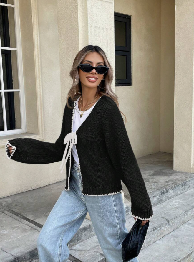 Chic Kort Stickad Kardi för Vardagligt Bruk