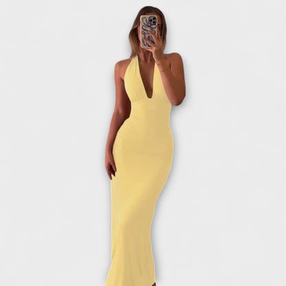 Chic Rygglös Halterneck Aftonklänning