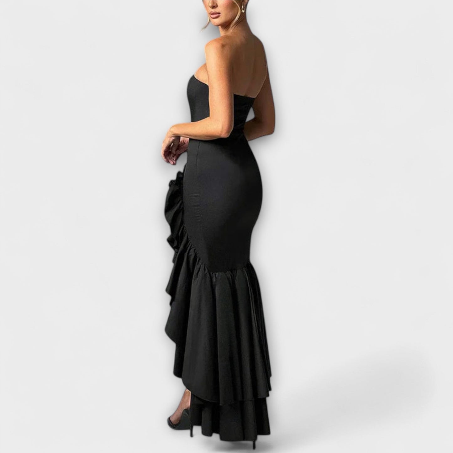 Zuri Off-Shoulder Maxi Klänning för Chic Evenemang