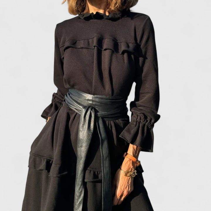 Briannelyse | Chic Midi Klänning för Varje Tillfälle