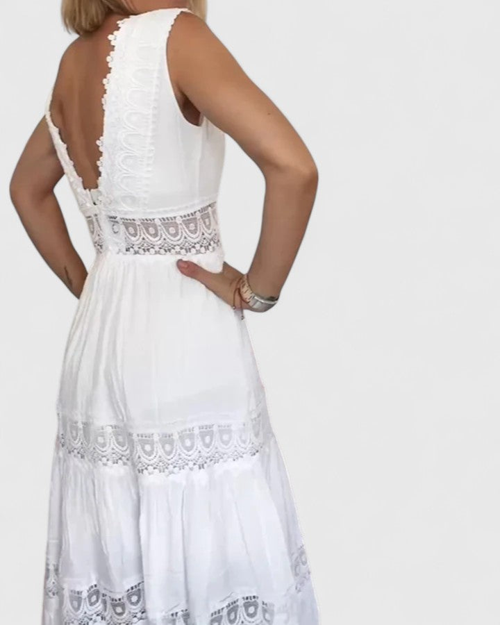 Alena | Chic Midi Klänning för Varje Tillfälle