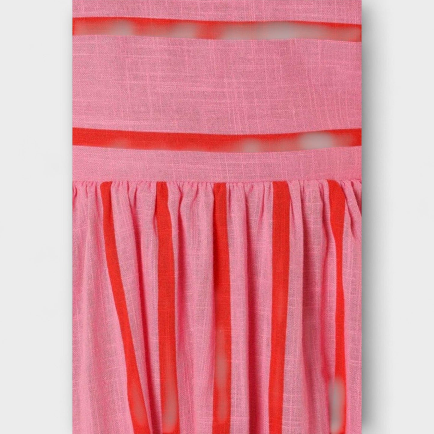 Chic Maxi Klänning i Bare Bloom för Alla Tillfällen